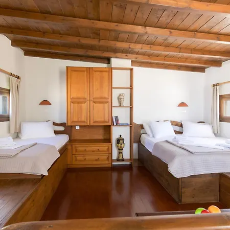 Crystal Dream Guest house 3*