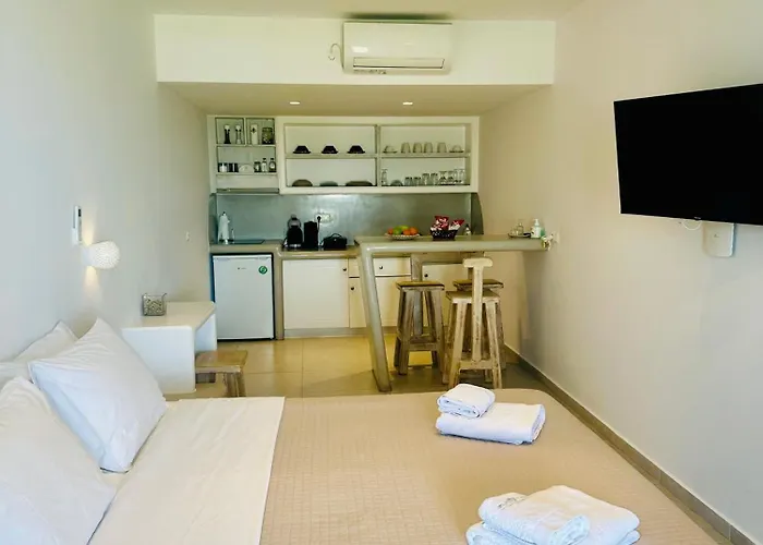 Crystal Dream Parikia (Paros)